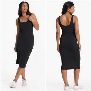 Vuori Halo essentials, razorback dress size small